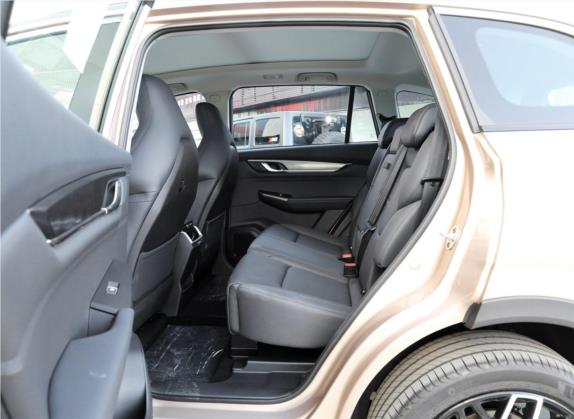 威马EX6 2020款 Plus 首发创始人版 车厢座椅   后排空间