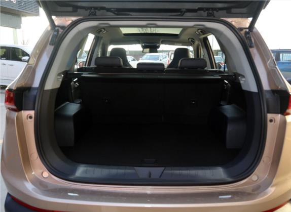 威马EX6 2020款 Plus 首发创始人版 车厢座椅   后备厢