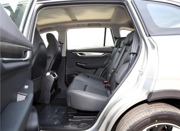 威马EX6 2020款 Plus 400轻享版 车厢座椅   后排空间