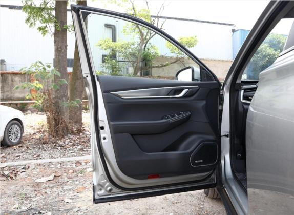 威马EX6 2020款 Plus 400轻享版 车厢座椅   前门板