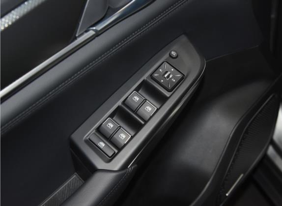 威马EX6 2020款 Plus 6座 Pro性能版 车厢座椅   门窗控制