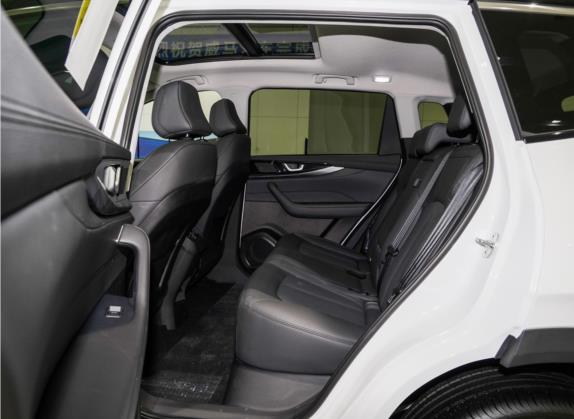威马W6 2021款 520km NEX探索版 车厢座椅   后排空间