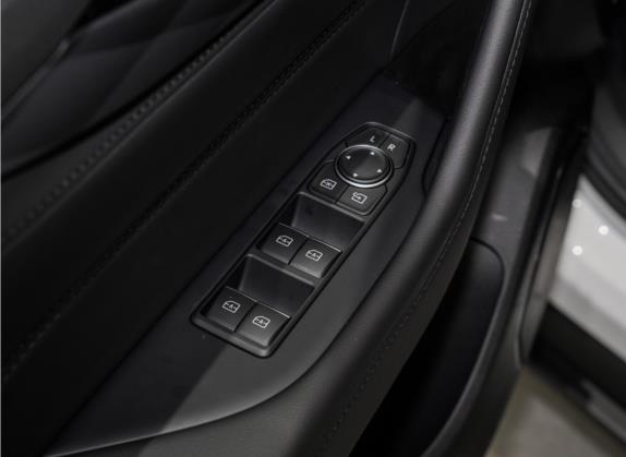 威马W6 2021款 520km NEX探索版 车厢座椅   门窗控制