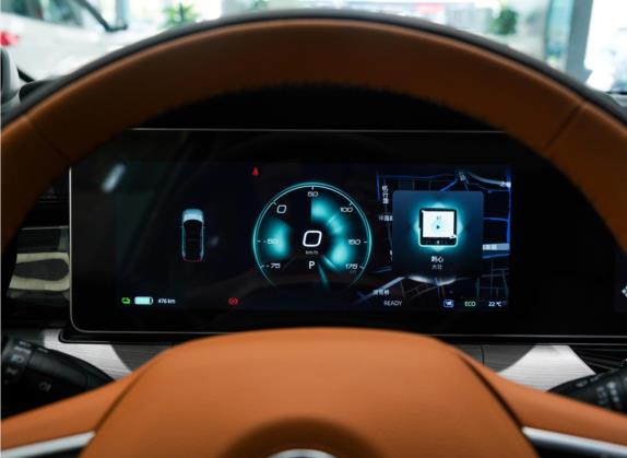 威马W6 2021款 520km PRO全能版 中控类   仪表盘
