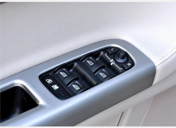 沃尔沃S40 2009款 2.0L 自动智雅版 车厢座椅   门窗控制