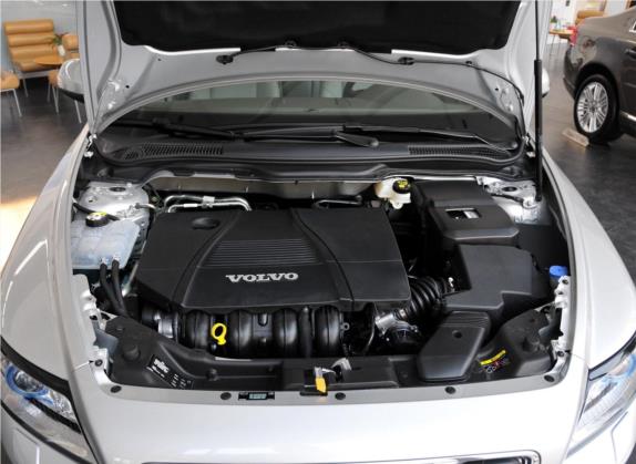 沃尔沃S40 2011款 2.0L 自动智雅版 其他细节类   发动机舱