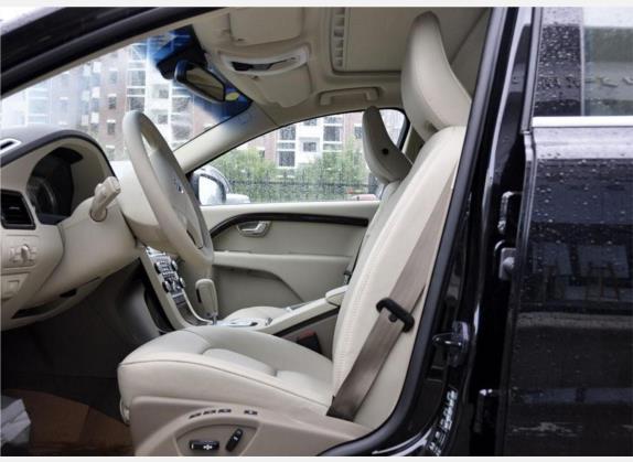 沃尔沃S80L 2009款 3.0T AWD 智雅版 车厢座椅   前排空间