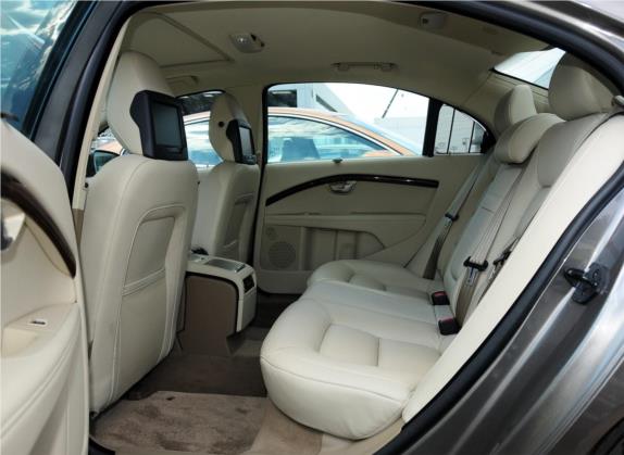 沃尔沃S80L 2012款 2.0T T5 智尊版 车厢座椅   后排空间
