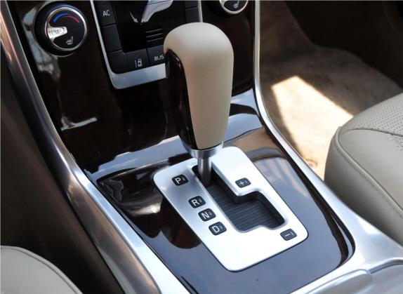 沃尔沃S80L 2012款 3.0T T6 AWD 智尊版 中控类   挡把