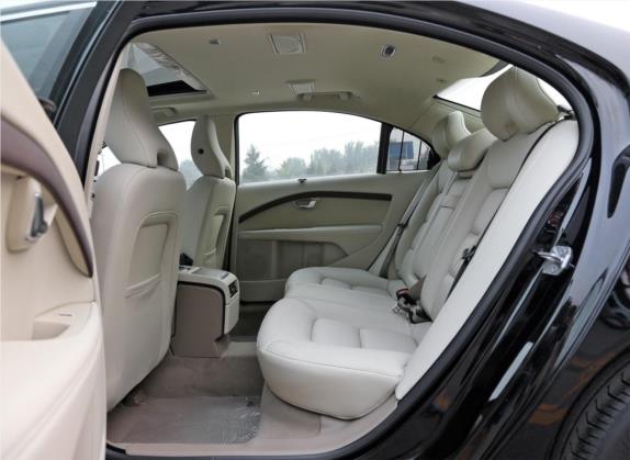沃尔沃S80L 2014款 2.0T T5 智雅版 车厢座椅   后排空间