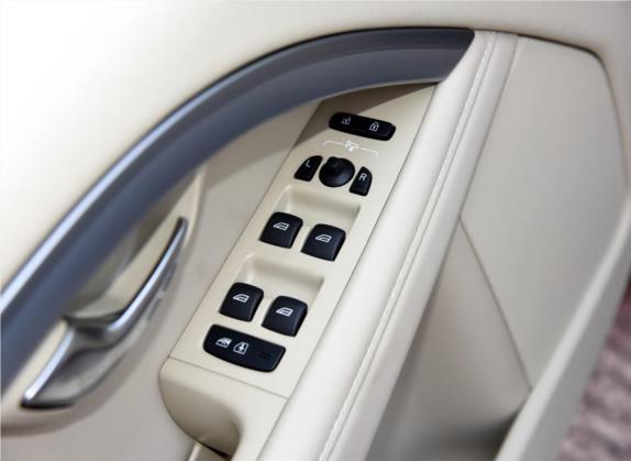 沃尔沃S80L 2015款 2.0T T5 智逸版 车厢座椅   门窗控制