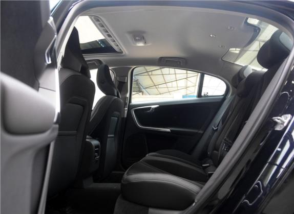 沃尔沃S60 2014款 S60L 2.0T 智进版 车厢座椅   后排空间