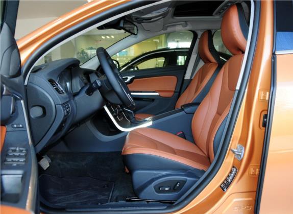 沃尔沃S60 2014款 S60L 2.0T 智远版 车厢座椅   前排空间