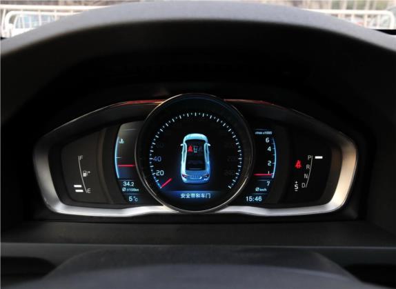 沃尔沃S60 2014款 S60L T5 智驭版 中控类   仪表盘