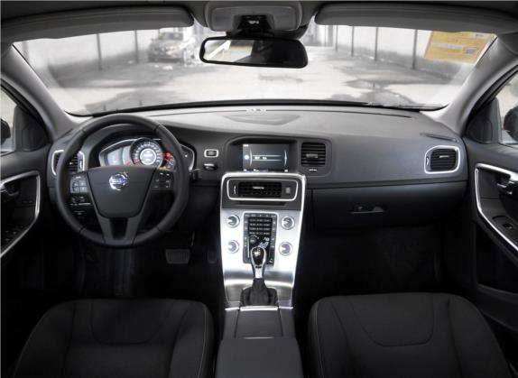 沃尔沃S60 2015款 S60L 2.0T 智进版 中控类   中控全图