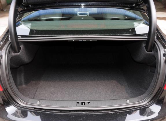沃尔沃S60 2015款 S60L 2.0T 智进版 车厢座椅   后备厢