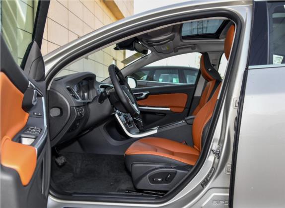 沃尔沃S60 2018款 S60L T3 智进进取版 车厢座椅   前排空间