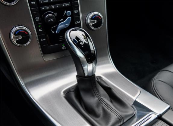 沃尔沃S60 2019款 S60L T5 智远版 中控类   挡把