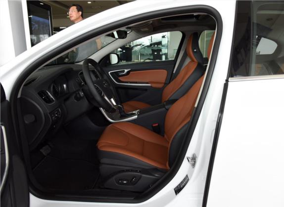沃尔沃S60 2019款 S60L 改款 T5 智进进阶版 车厢座椅   前排空间