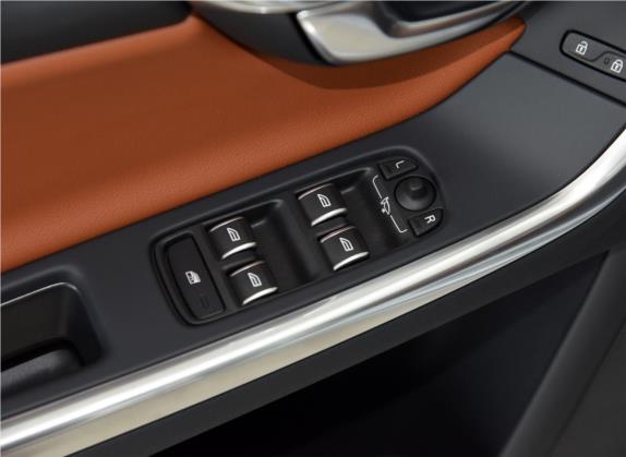 沃尔沃S60 2019款 S60L 改款 T5 智进进阶版 车厢座椅   门窗控制