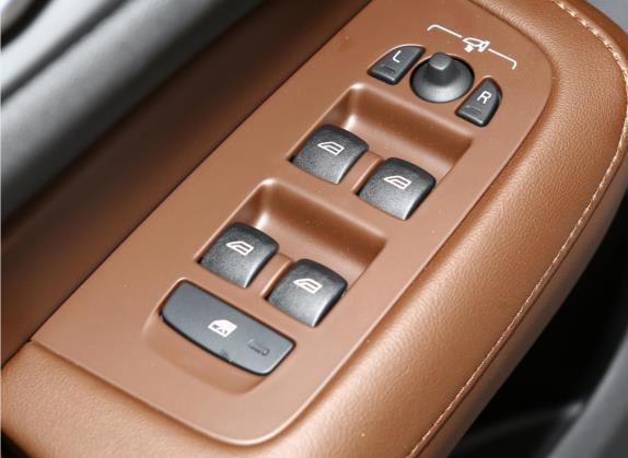 沃尔沃S60 2023款 B4 智远豪华版 车厢座椅   门窗控制