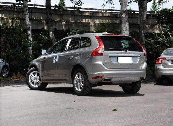 沃尔沃XC60 2016款 T5 智进版 外观   斜后