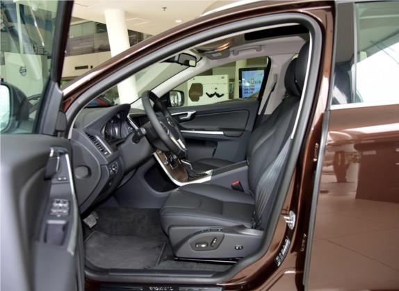 沃尔沃XC60 2017款 T5 智进版 车厢座椅   前排空间