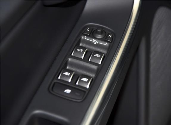 沃尔沃XC60 2017款 T5 AWD 智进版 车厢座椅   门窗控制