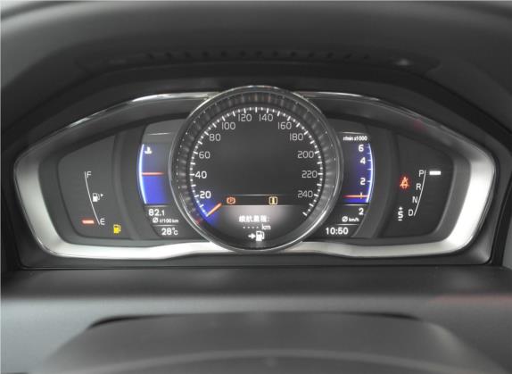沃尔沃XC60 2017款 T5 AWD 个性运动版 中控类   仪表盘