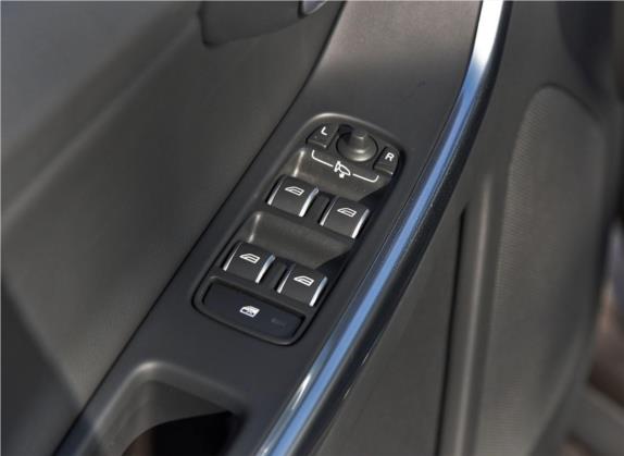 沃尔沃XC60 2017款 T5 AWD 智进升级版 车厢座椅   门窗控制