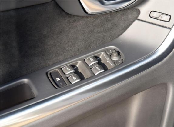 沃尔沃XC60 2017款 T5 AWD 个性运动升级版 车厢座椅   门窗控制