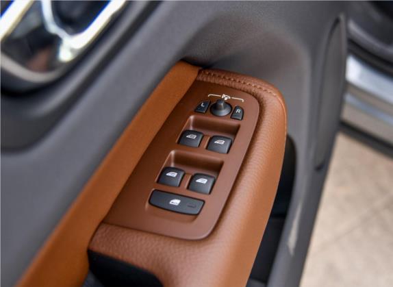 沃尔沃XC60 2018款 T5 四驱智逸版 车厢座椅   门窗控制