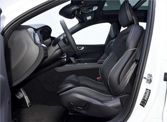 沃尔沃XC60 2018款 T5 四驱智雅运动版 车厢座椅   前排空间