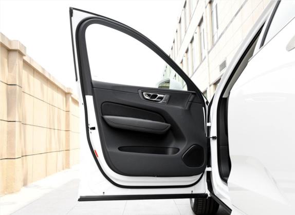 沃尔沃XC60 2019款 T4 智逸版 国V 车厢座椅   前门板