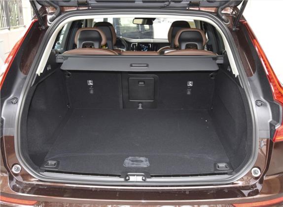 沃尔沃XC60 2019款 T5 四驱智逸版 国V 车厢座椅   后备厢