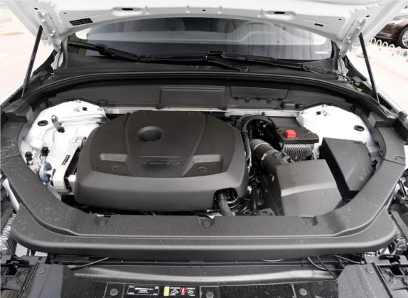 沃尔沃XC60 2019款 T5 四驱智雅豪华版 国V 其他细节类   发动机舱