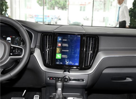 沃尔沃XC60 2019款 T5 四驱智雅运动版 国V 中控类   中控台