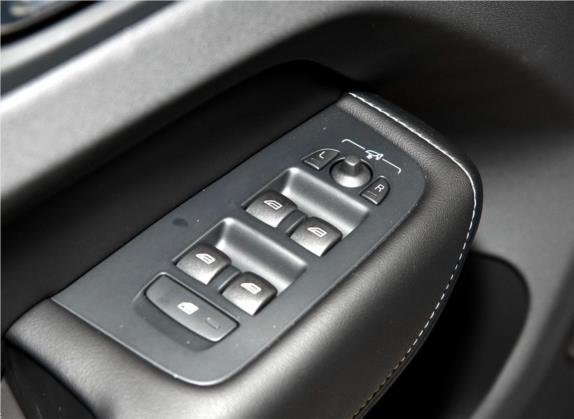 沃尔沃XC60 2019款 T5 四驱智雅运动版 国V 车厢座椅   门窗控制