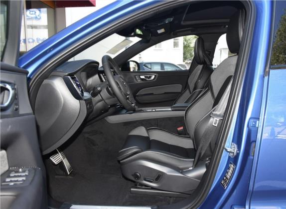 沃尔沃XC60 2020款 T5 四驱智远运动版 车厢座椅   前排空间