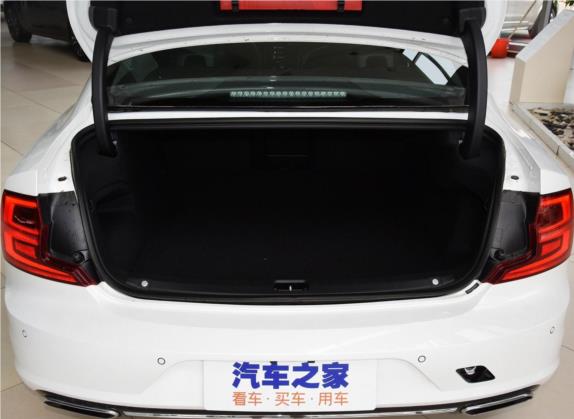 沃尔沃S90 2019款 T4 智逸版 车厢座椅   后备厢