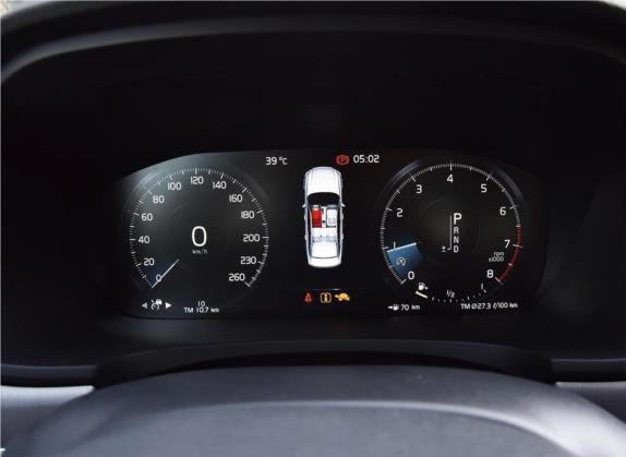 沃尔沃S90 2020款 T5 智逸运动版 中控类   仪表盘