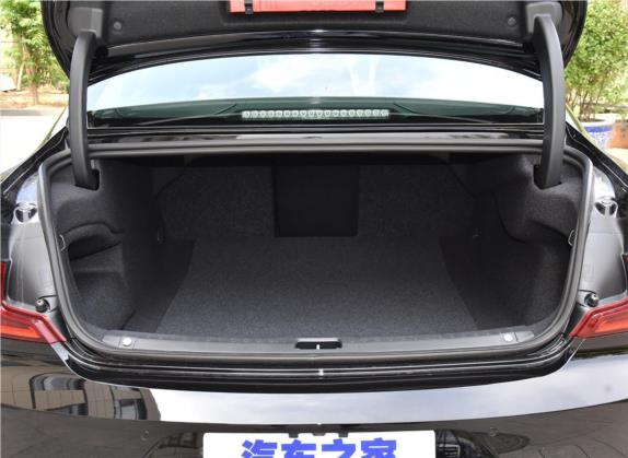 沃尔沃S90 2020款 T5 智雅豪华版 车厢座椅   后备厢