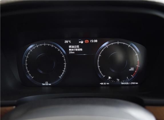 沃尔沃S90 2020款 改款 T5 智远豪华版 中控类   仪表盘