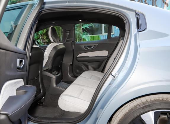 沃尔沃S60新能源 2023款 T8 四驱长续航智雅运动版 车厢座椅   后排空间