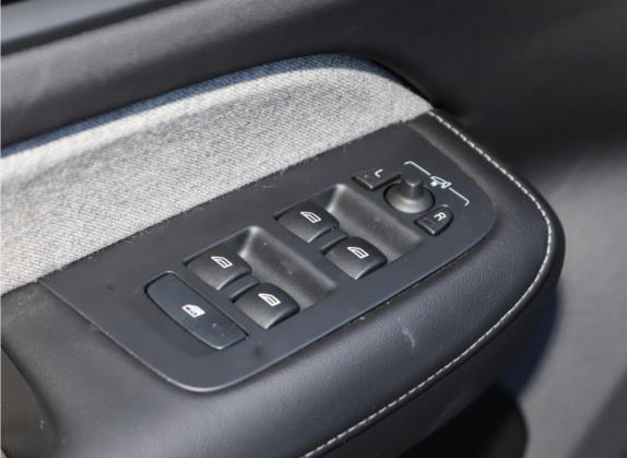 沃尔沃S60新能源 2023款 T8 四驱长续航智雅运动版 车厢座椅   门窗控制