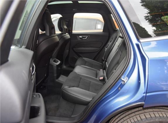 沃尔沃XC60新能源 2019款 T8 E驱混动 智雅运动版 国V 车厢座椅   后排空间