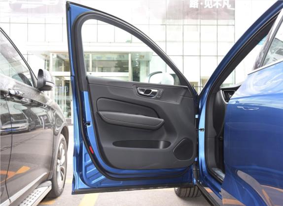 沃尔沃XC60新能源 2019款 T8 E驱混动 智雅运动版 国V 车厢座椅   前门板