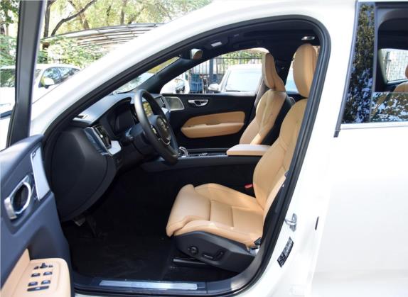 沃尔沃XC60新能源 2019款 T8 E驱混动 智尊豪华版 国VI 车厢座椅   前排空间