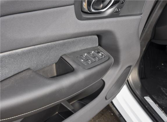 沃尔沃XC60新能源 2020款 T8 E驱混动 智远运动版 车厢座椅   门窗控制