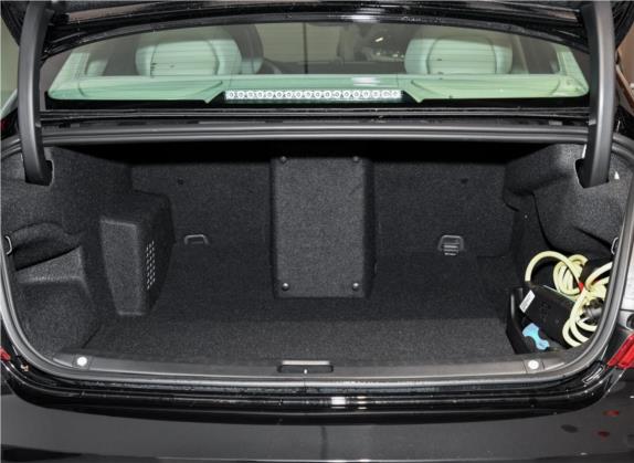 沃尔沃S90新能源 2019款 T8 E驱混动 荣誉版 4座 国V 车厢座椅   后备厢